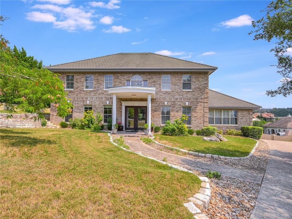 View 7804 Aspen Highlands Dr in Rob Roy 7804 Aspen Highlands Dr - property photo 1 - Luxury home in Rob Roy, Austin, TX