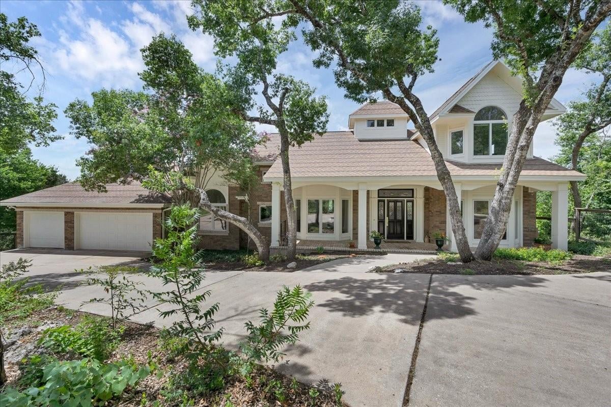 View 7808 Image Cv in Jester/Canyon Ridge Ph A Sec 01 7808 Image Cv - front exterior - Luxury home in Jester/Canyon Ridge Ph A Sec 01, Austin, TX