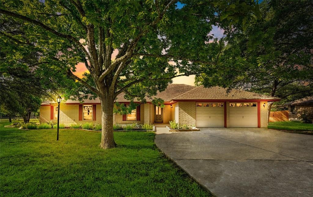 View 7838 El Dorado Dr in Granada Estates Sec 06 7838 El Dorado Dr - front exterior - Luxury home in Granada Estates Sec 06, Austin, TX