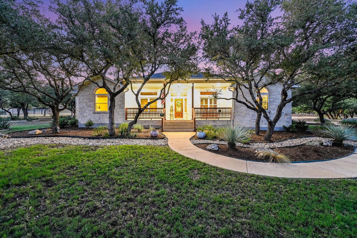 786 Ranchers Club Ln - front exterior - Luxury home in La Ventana Ph 1, Driftwood, TX