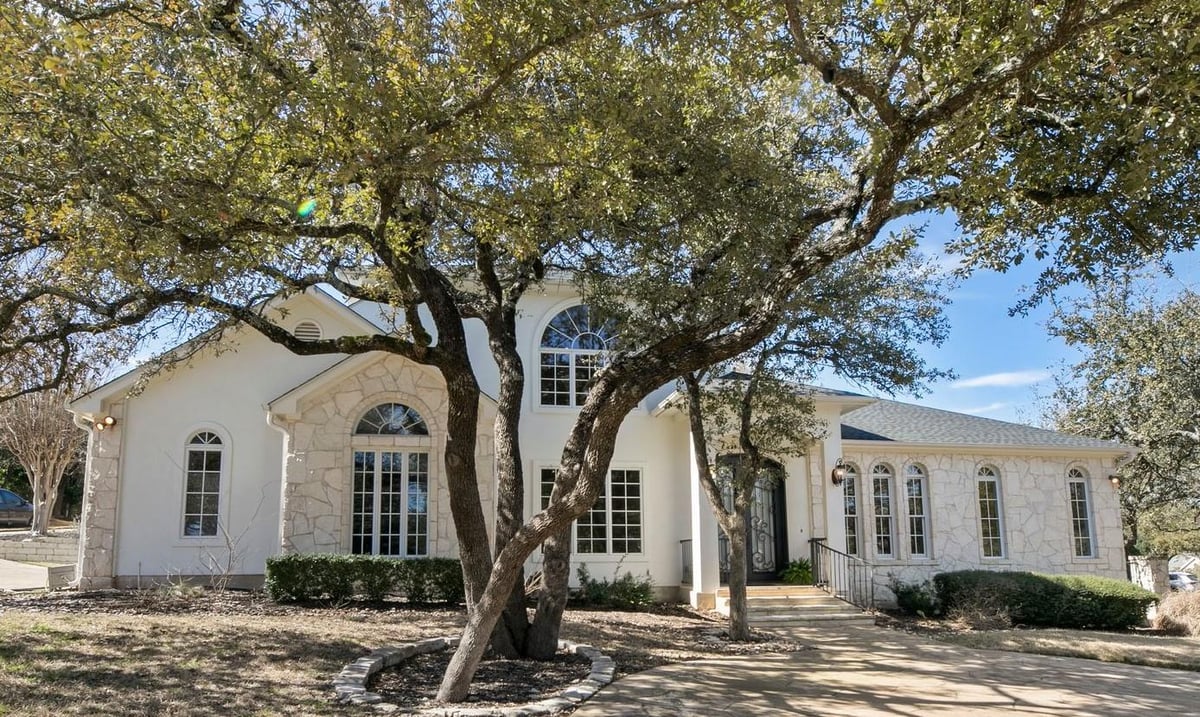 View 7900 W Rim DR in Canyon Rim 7900 W Rim DR - property photo 1 - Luxury home in Canyon Rim, Austin, TX