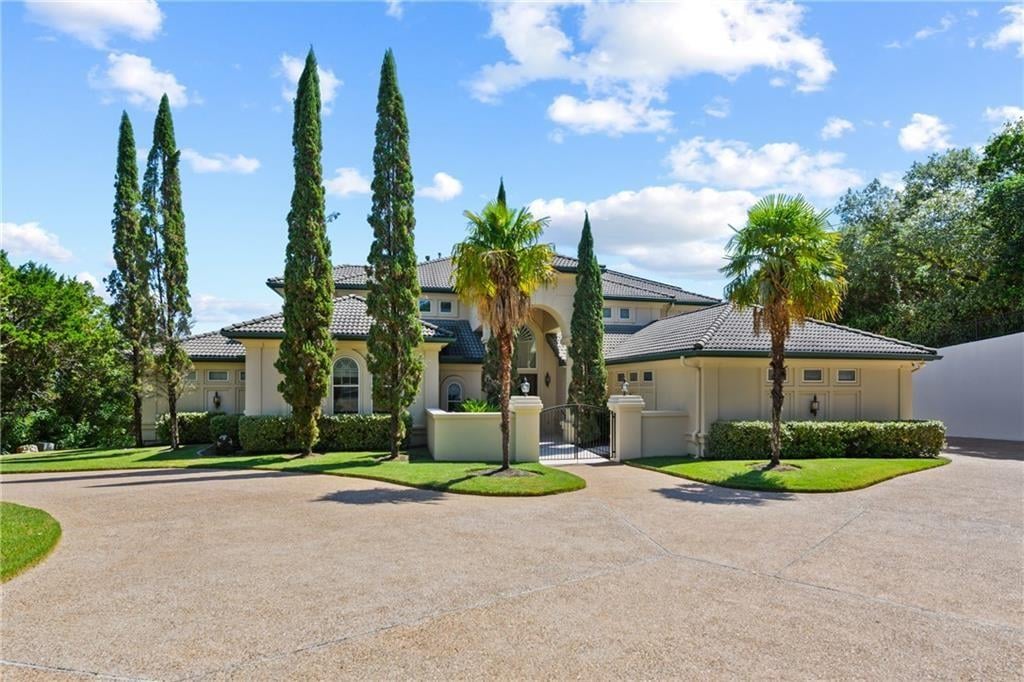 View 7904 Brightman LN in Rob Roy On Lake Sec 01 7904 Brightman LN - property photo 1 - Luxury home in Rob Roy On Lake Sec 01, Austin, TX