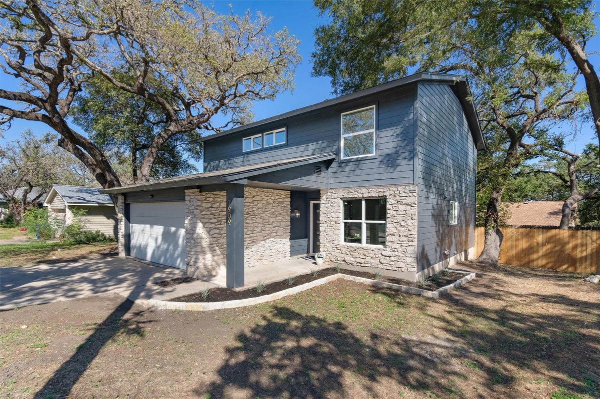 View 7909 Manassas Dr in Southwest Oaks Sec 02 7909 Manassas Dr - front exterior - Luxury home in Southwest Oaks Sec 02, Austin, TX