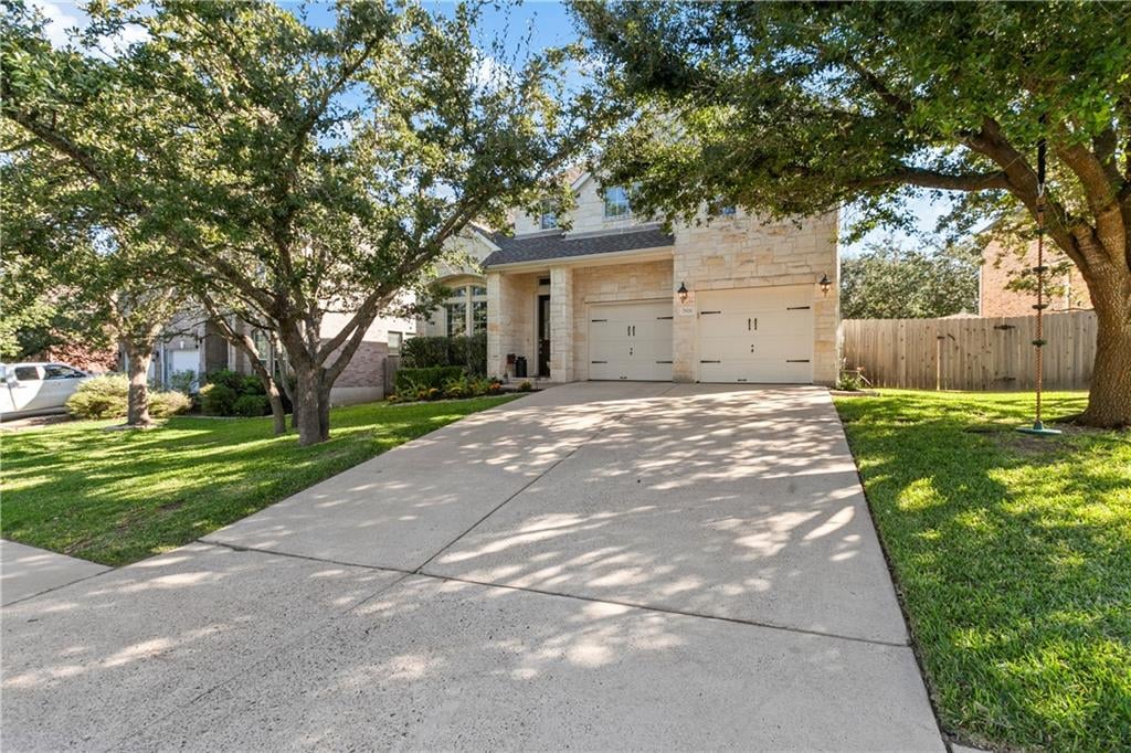 View 7926 Castle Peake Trl in Grandview Hills Sec 04 7926 Castle Peake Trl - front exterior - Luxury home in Grandview Hills Sec 04, Austin, TX
