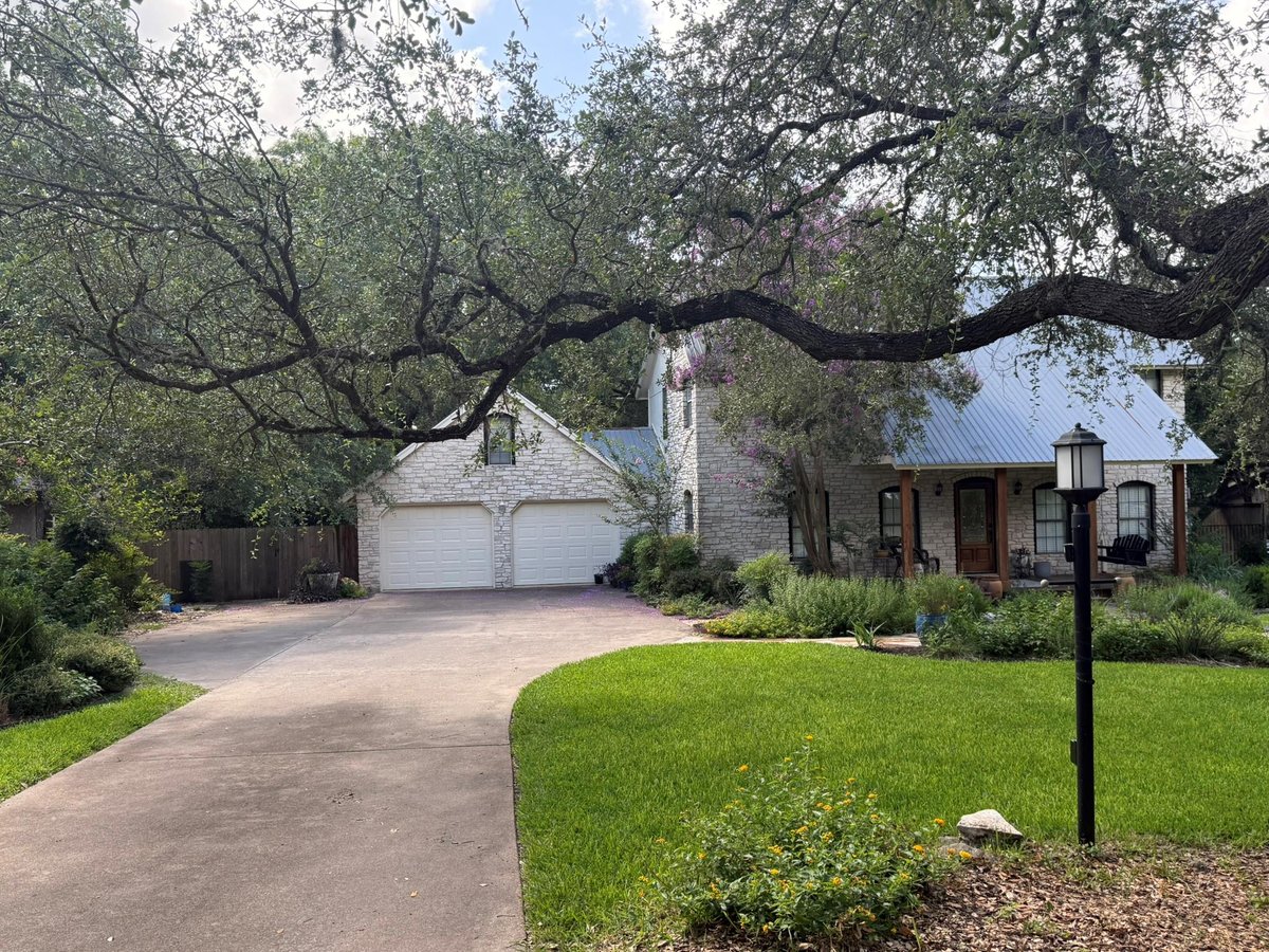 7930 El Dorado DR - front exterior - Luxury home in Granada Estates Sec 03, Austin, TX