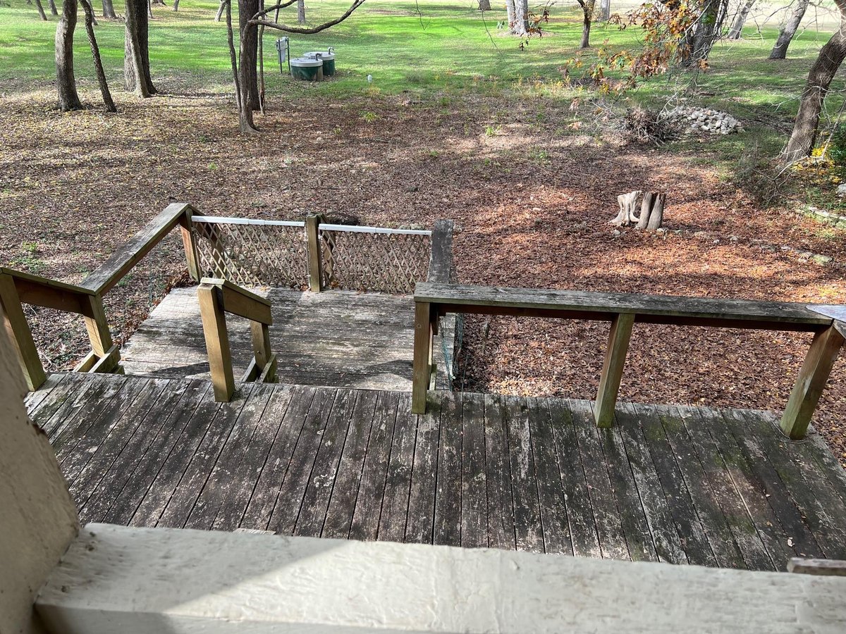 Bathroom at 8 Stonehouse Cir - 3 bed 2 bath home