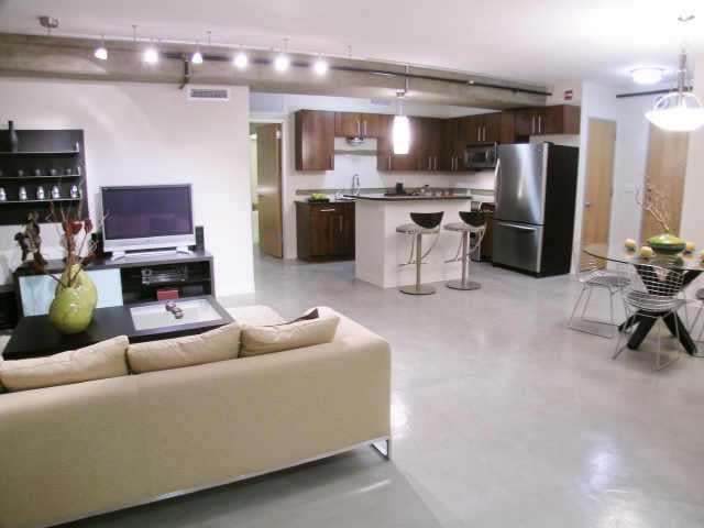 View 800 Brazos ST Unit #1309 in Block 097 Original City 800 Brazos ST Unit #1309 - front exterior - Luxury home in Block 097 Original City, Austin, TX
