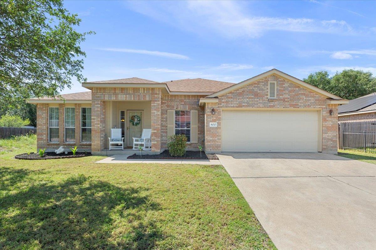 View 800 Cattail CIR in Skipcha Mountain Estates Ph 800 Cattail CIR - front exterior - Luxury home in Skipcha Mountain Estates Ph, Harker Heights, TX