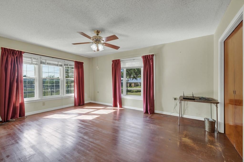 Living area at 800 N Bishop St - 4 bed 2 bath home