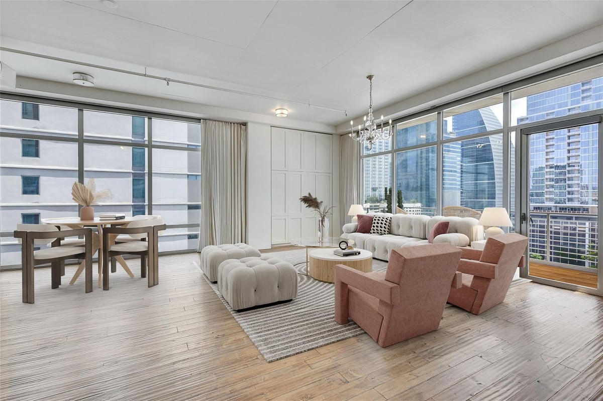 800 W 5th St Unit #1008 - front exterior - Luxury home in Downtown, Austin, TX