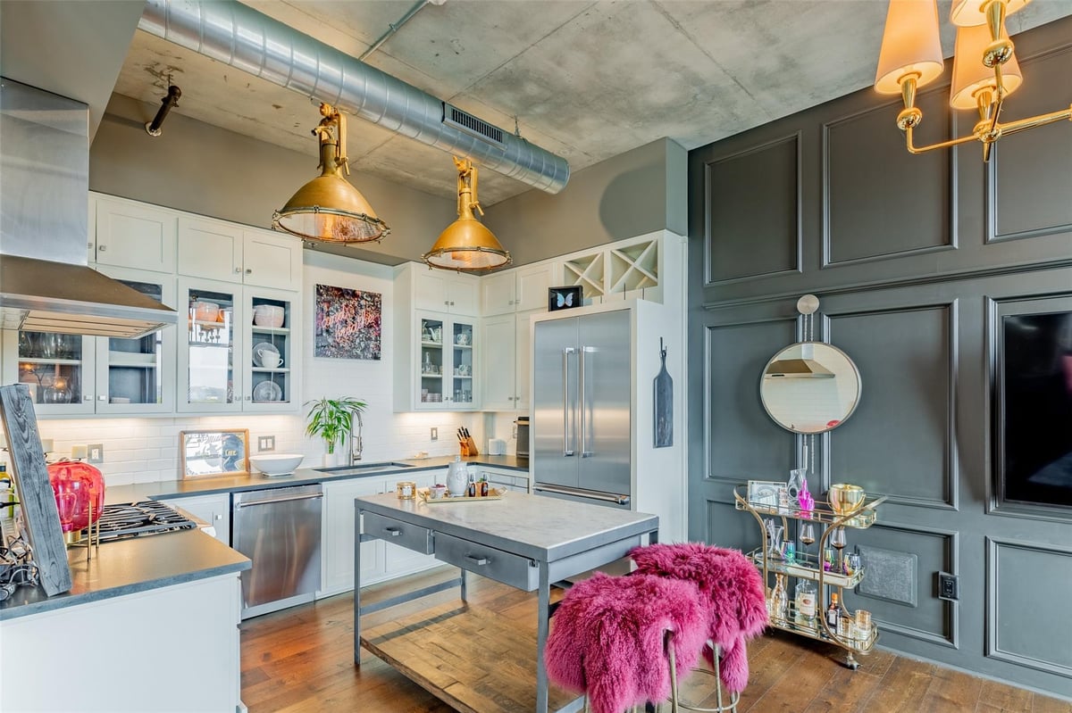 Kitchen at 800 W 5th St Unit #606 - 1 bed 1 bath home