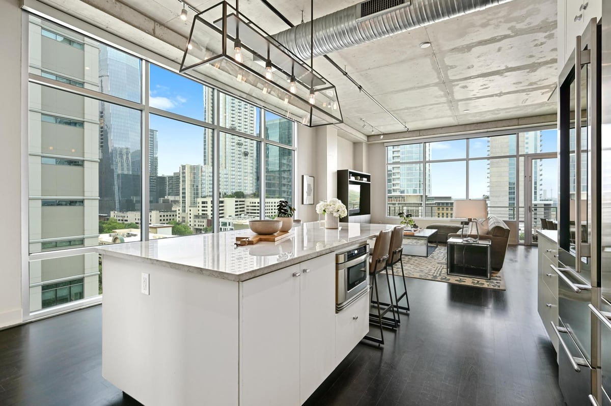View 800 W 5th ST Unit #808 in Austin City Lofts Amd 800 W 5th ST Unit #808 - front exterior - Luxury home in Austin City Lofts Amd, Austin, TX