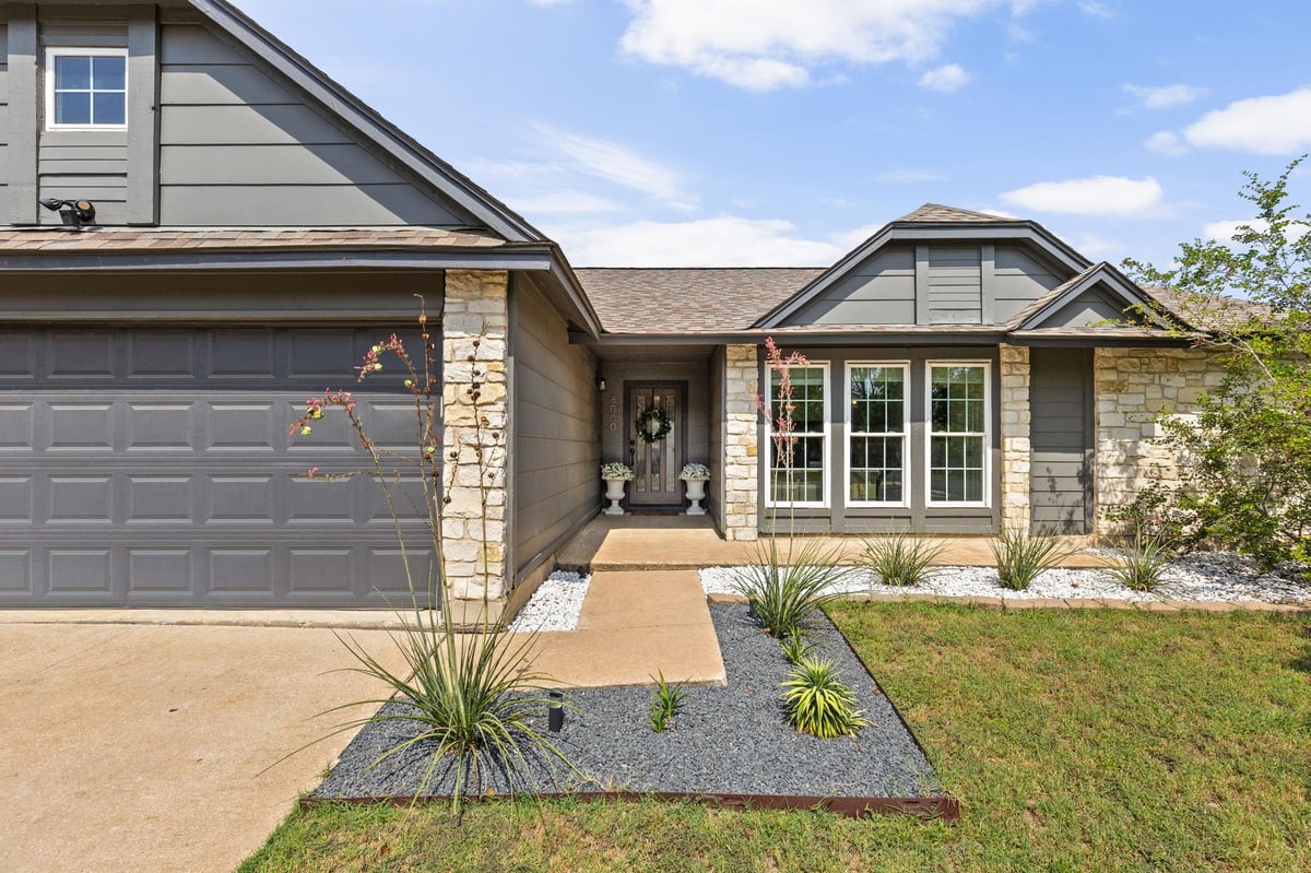 View 8000 Treehouse LN in Maple Run Sec 03 8000 Treehouse LN - property photo 1 - Luxury home in Maple Run Sec 03, Austin, TX