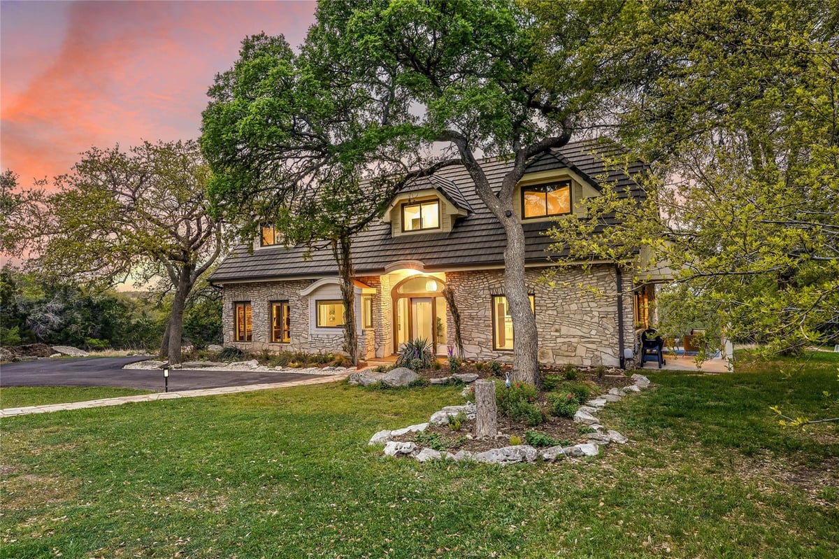 View 8004 Golden Oaks LN in Goldenwood Sec 1 8004 Golden Oaks LN - property photo 1 - Luxury home in Goldenwood Sec 1, Austin, TX