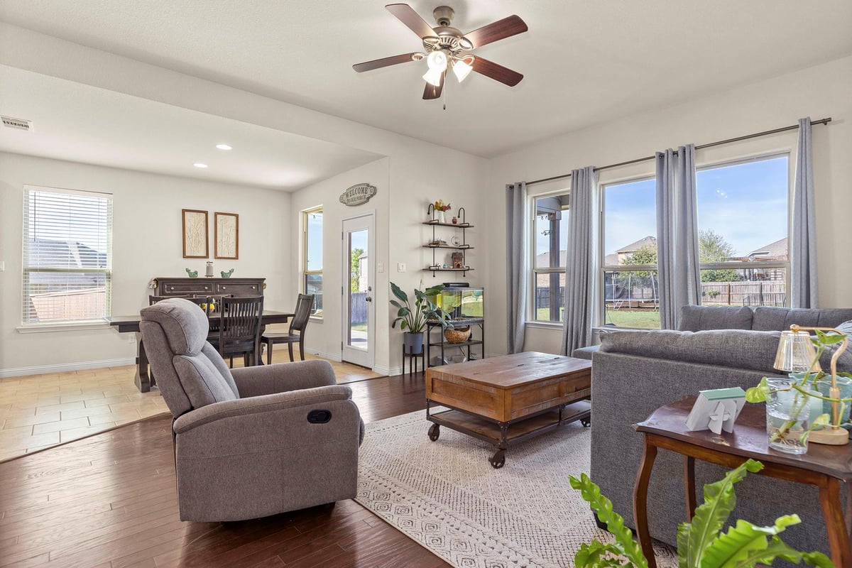 Living area at 8012 Arbia Cv - 4 bed 2 bath home