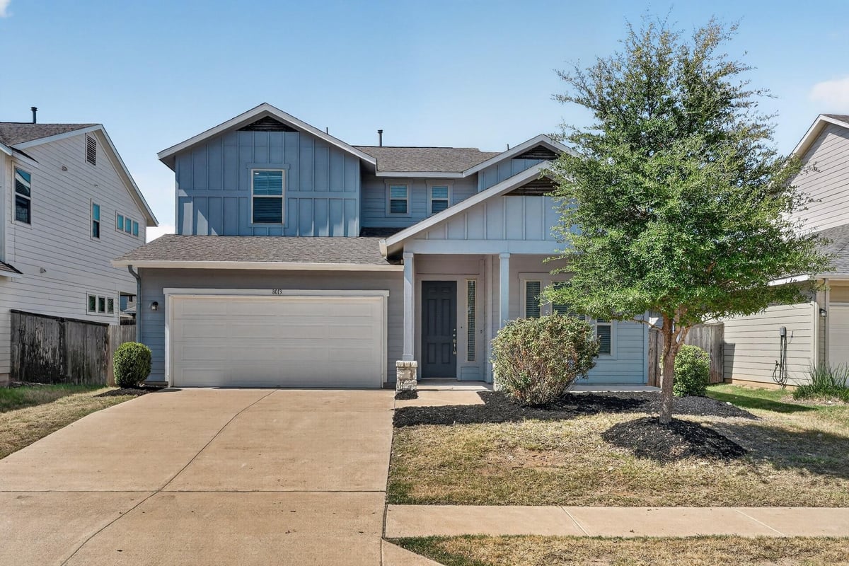 View 8013 Turnberry LN in Addison Sec 3 8013 Turnberry LN - property photo 1 - Luxury home in Addison Sec 3, Austin, TX