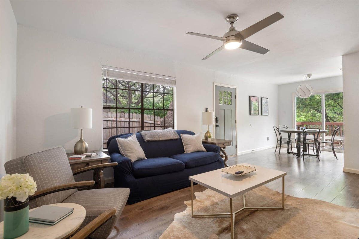 Living area at 802 Ramble Ln - Salem Village, Austin, TX