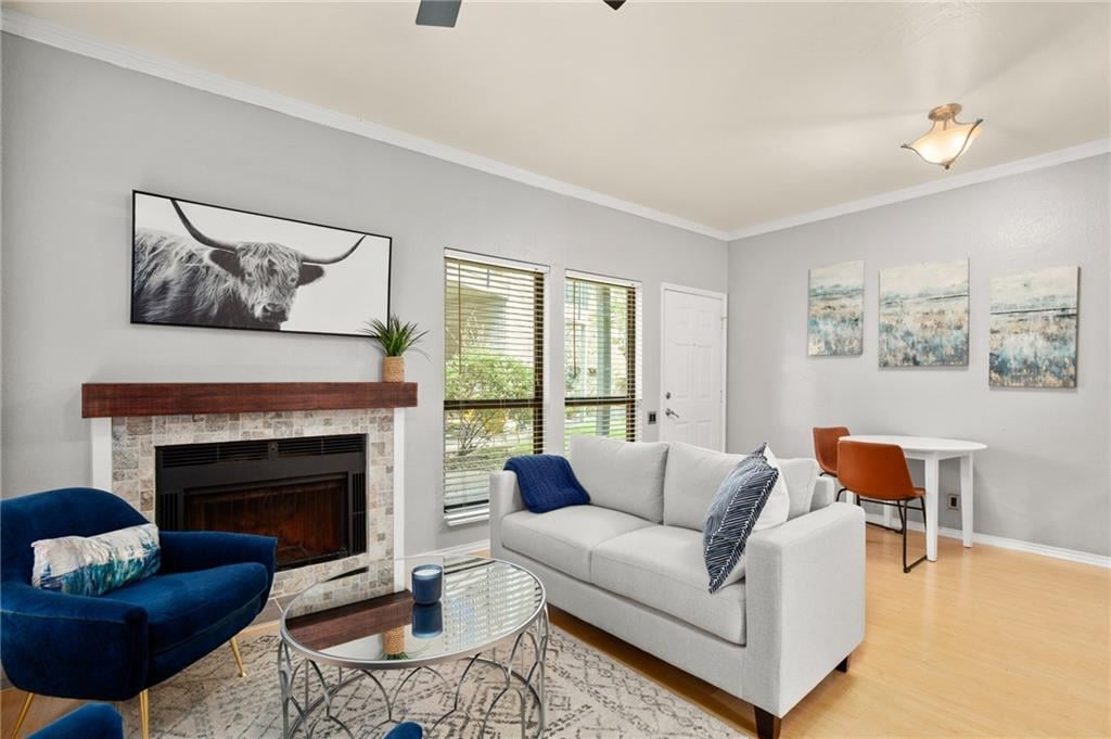 View 802 S 1st ST Unit #102 in Bouldin Creek Condo Amd 802 S 1st ST Unit #102 - front exterior - Luxury home in Bouldin Creek Condo Amd, Austin, TX