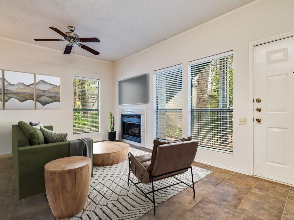 View 802 S 1st ST Unit #114 in Bouldin Creek Condo Amd 802 S 1st ST Unit #114 - front exterior - Luxury home in Bouldin Creek Condo Amd, Austin, TX