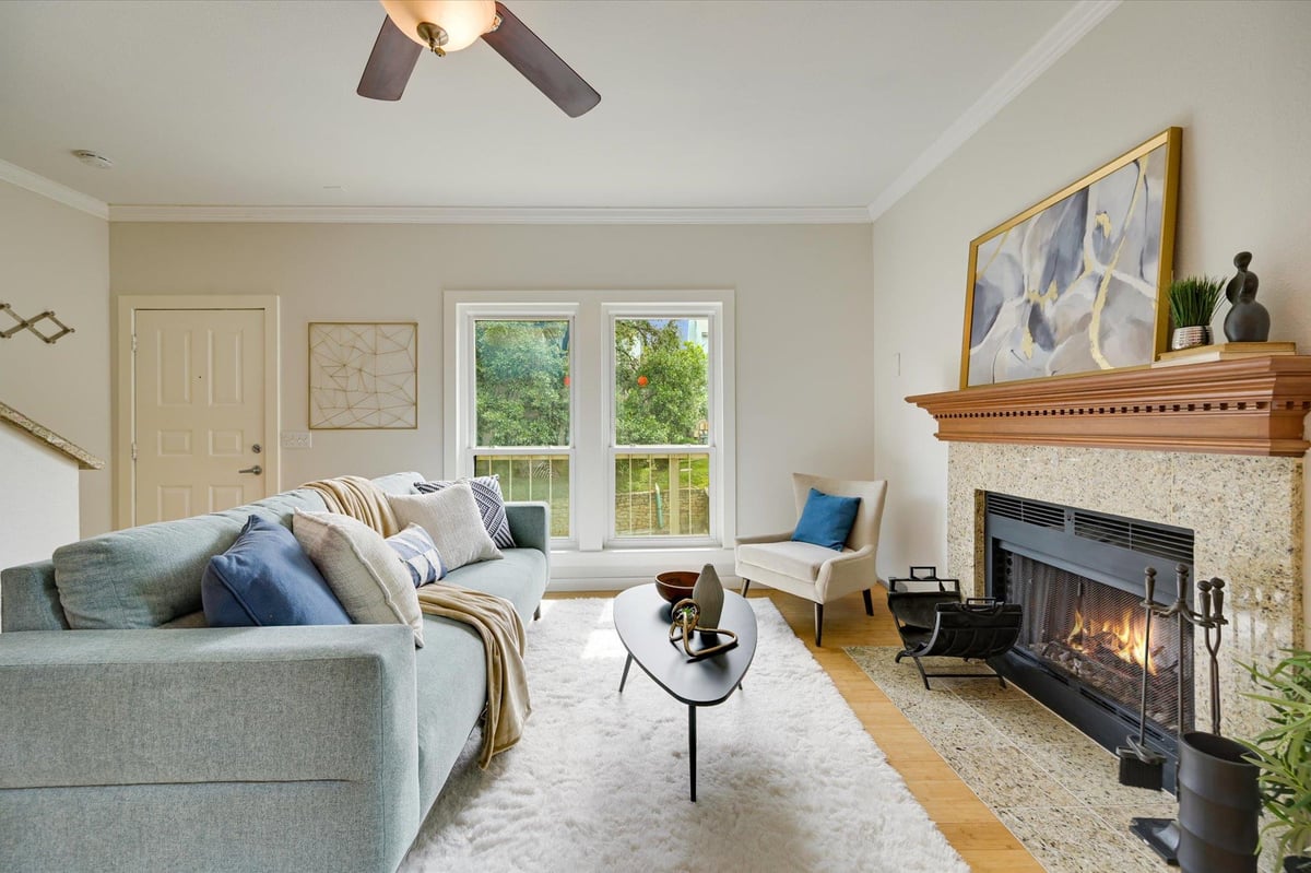 View 802 S 1st ST Unit #225 in Bouldin Creek Condo Amd 802 S 1st ST Unit #225 - front exterior - Luxury home in Bouldin Creek Condo Amd, Austin, TX