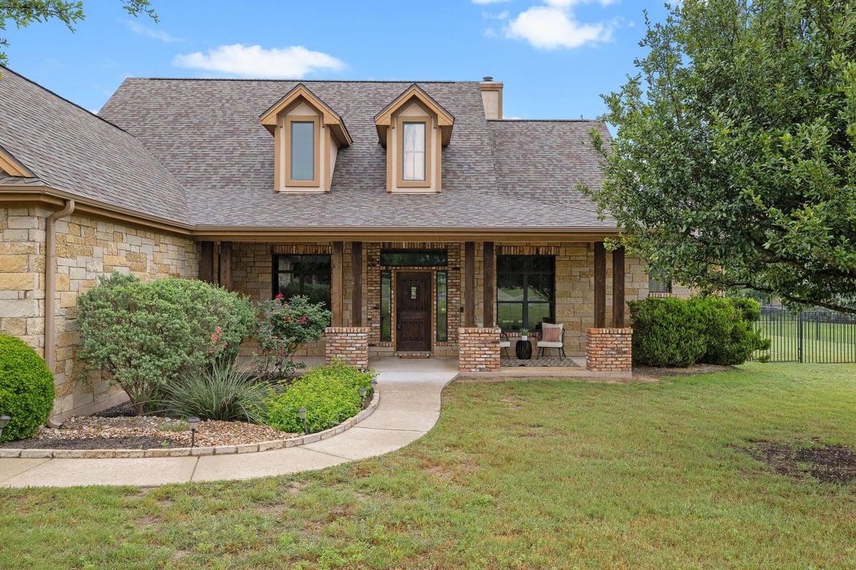 View 803 Pheasant Mdw in Rio Ancho 803 Pheasant Mdw - front exterior - Luxury home in Rio Ancho, Liberty Hill, TX