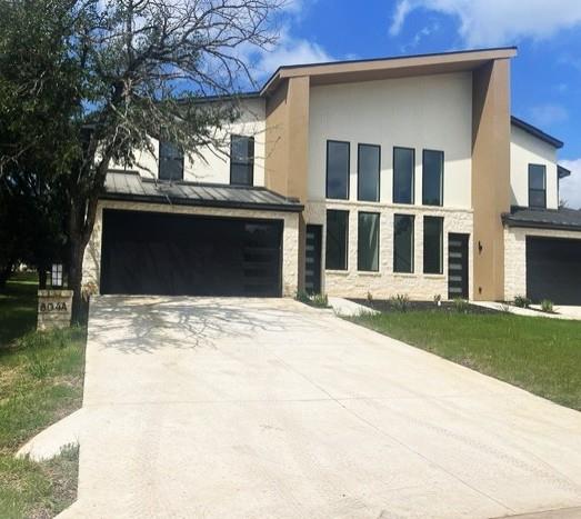 View 804 Hi Cir W Unit #A in Horseshoe Bay Proper 804 Hi Cir W Unit #A - front exterior - Luxury home in Horseshoe Bay Proper, Horseshoe Bay, TX