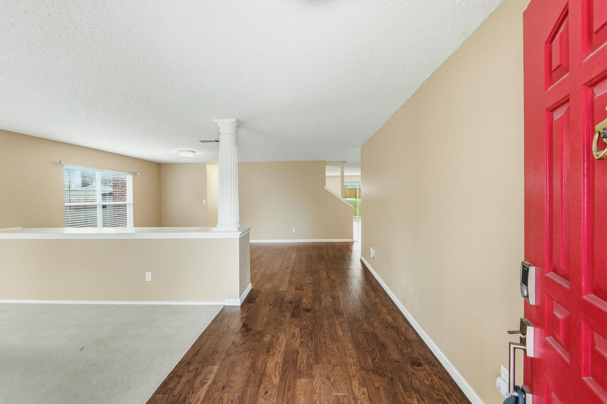 Primary bedroom at 805 Catumet Dr - 4 bed 2 bath home