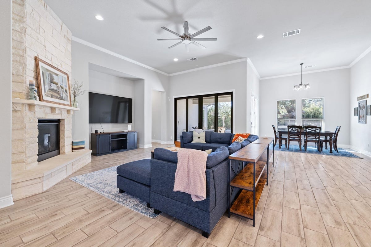Living area at 805 Gipper Ln - 4 bed 4 bath home