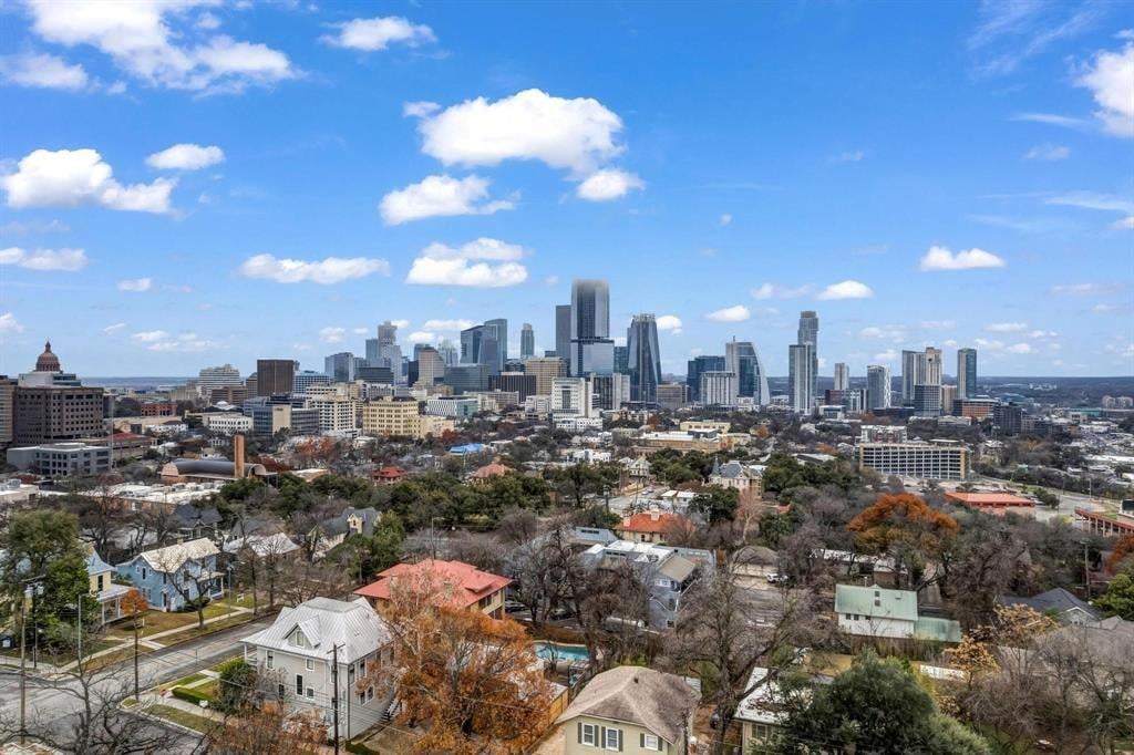 View 806 W 17th St Unit #5 in Seventeenth Street Condo 806 W 17th St Unit #5 - front exterior - Luxury home in Seventeenth Street Condo, Austin, TX