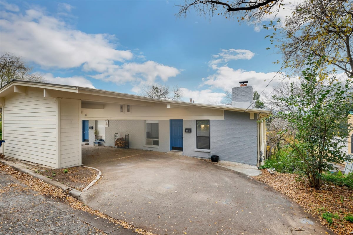 807 Azie Morton RD Unit #A - property photo 1 - Luxury home in South Lund Park Sec 01, Austin, TX