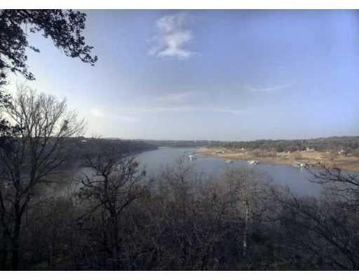 View 807 Rivercliff Dr 807 Rivercliff Dr - front exterior - Luxury lot in Spicewood, TX