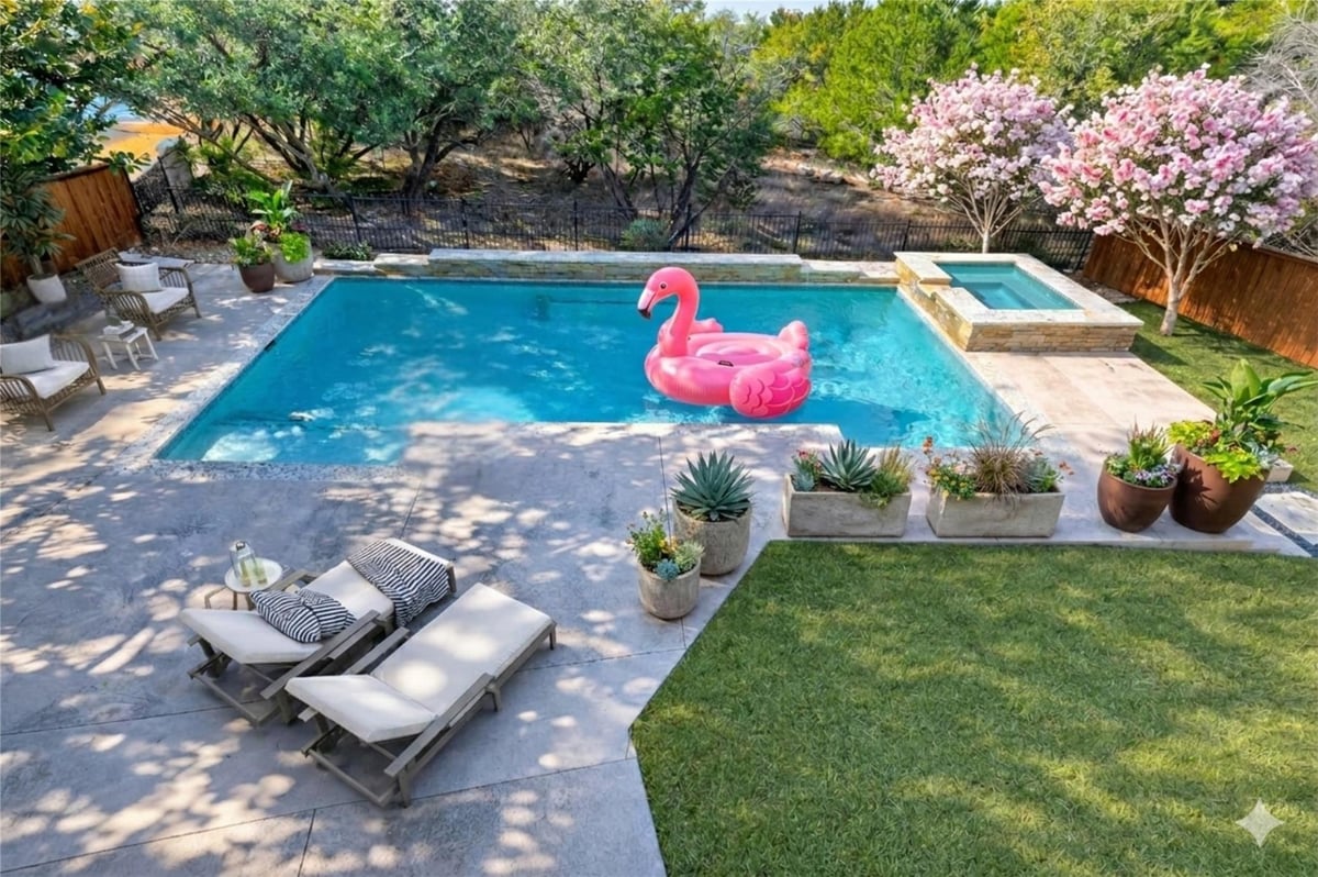 808 Horseback Hollow Dr - front exterior - Luxury home in Steiner Ranch, Austin, TX