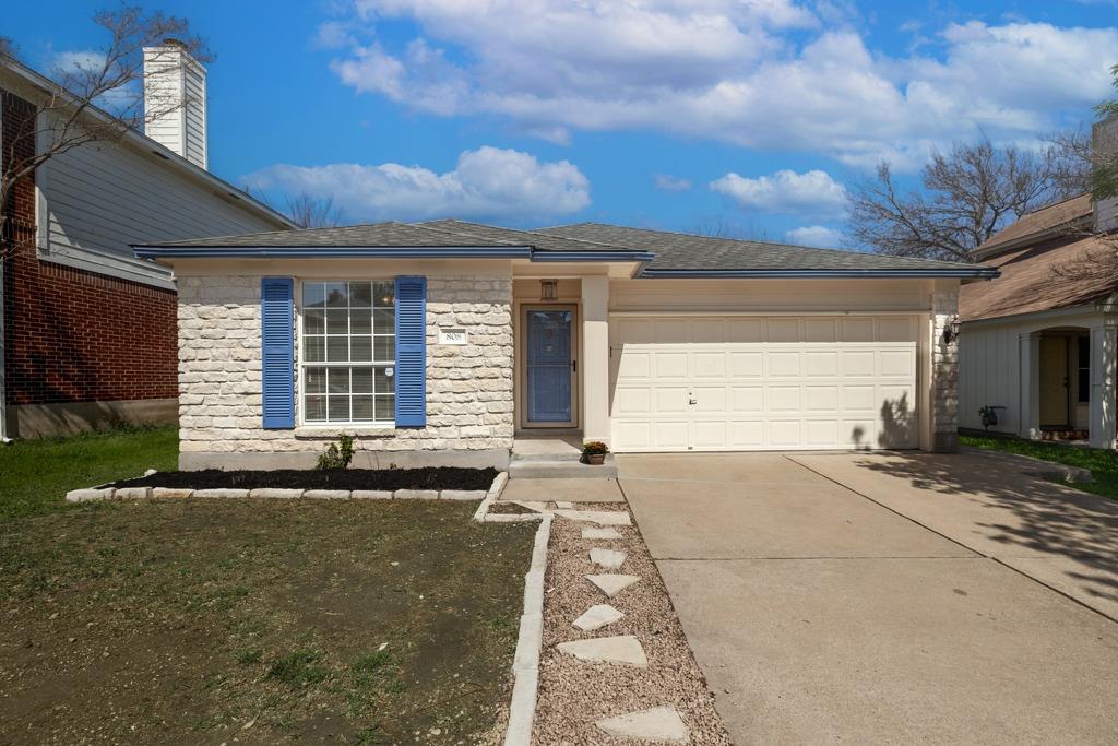 View 808 Minturn Ln in Buckingham Estates Ph 04 Sec B 808 Minturn Ln - front exterior - Luxury home in Buckingham Estates Ph 04 Sec B, Austin, TX
