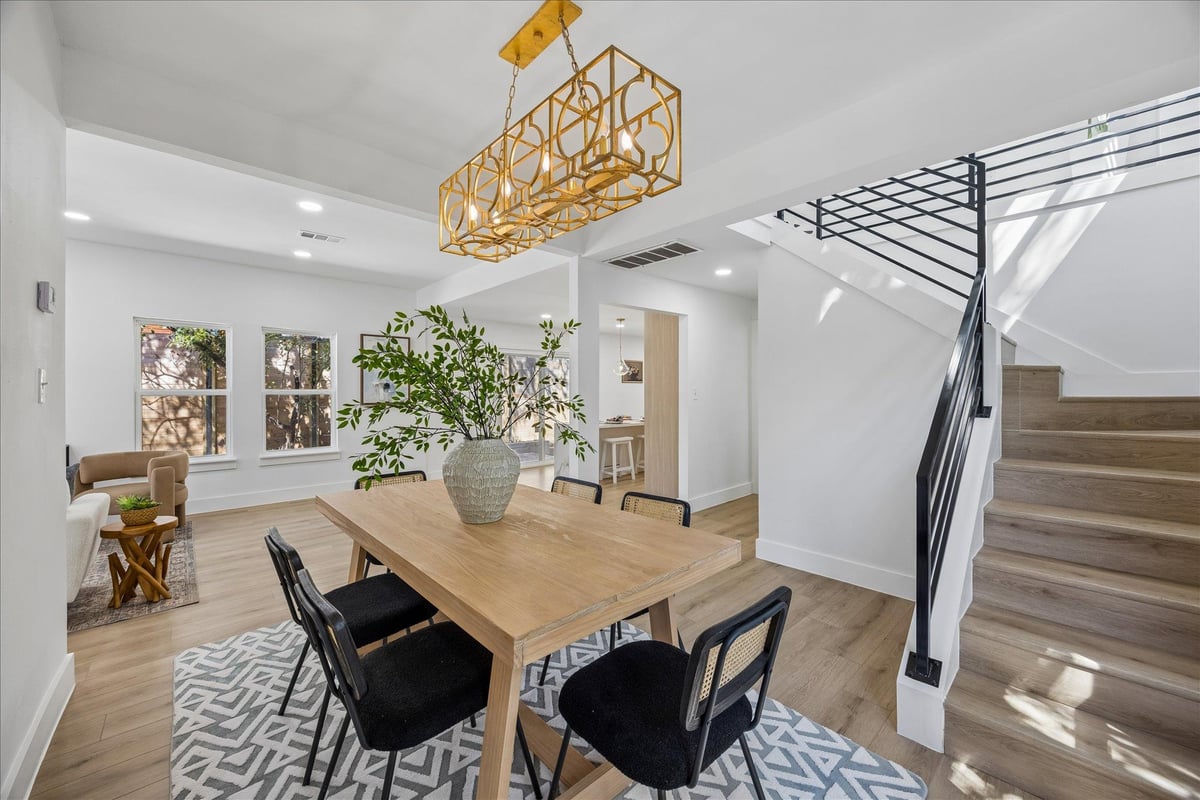 Primary bedroom at 808 W Elizabeth St - 5 bed 3 bath home