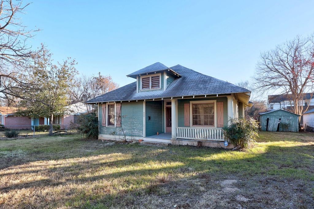 Primary bedroom at 809 E 45th 1/2 St - Ridgetop Annex, Austin, TX