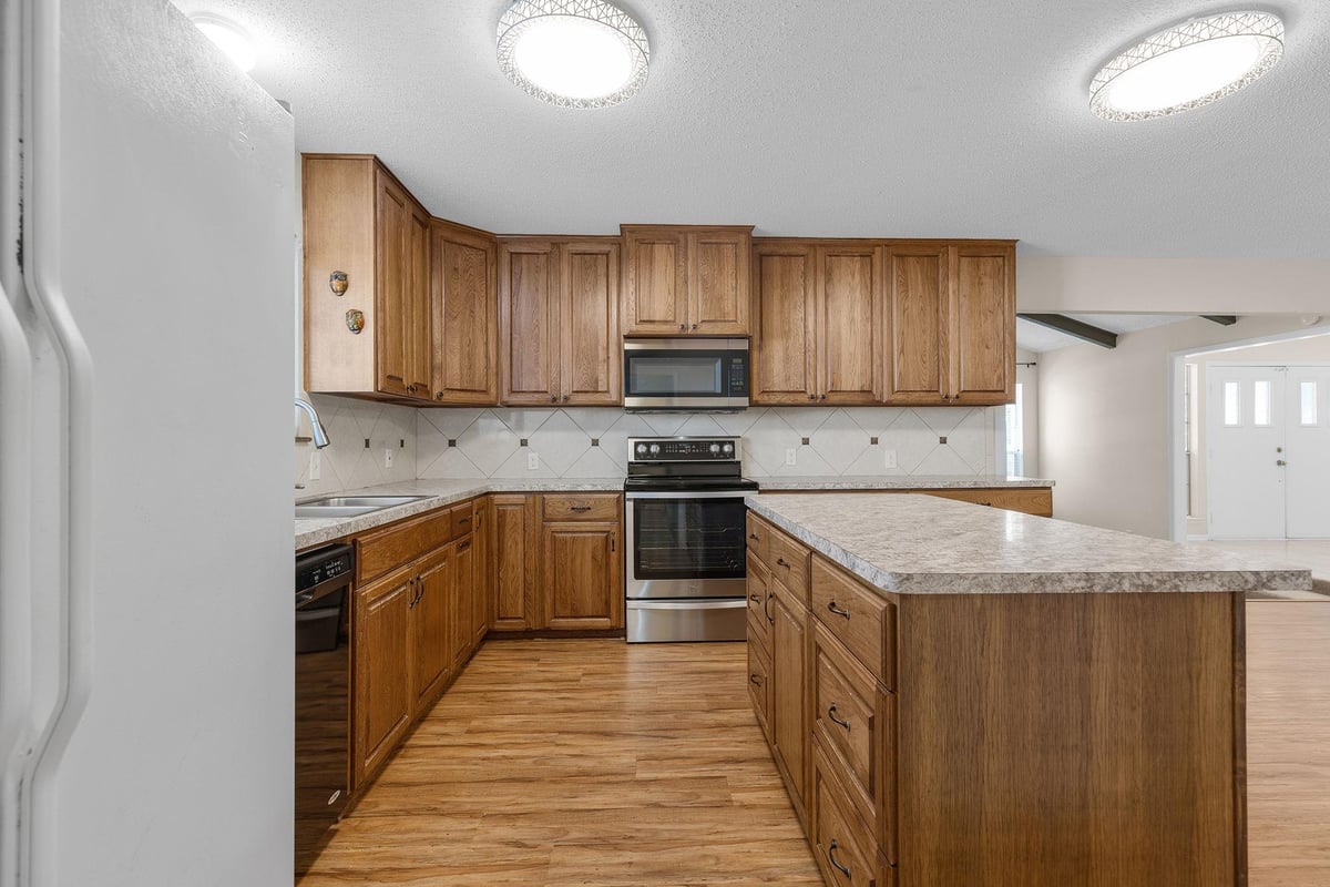 Primary bedroom at 81 Family Cir - 4 bed 3 bath home