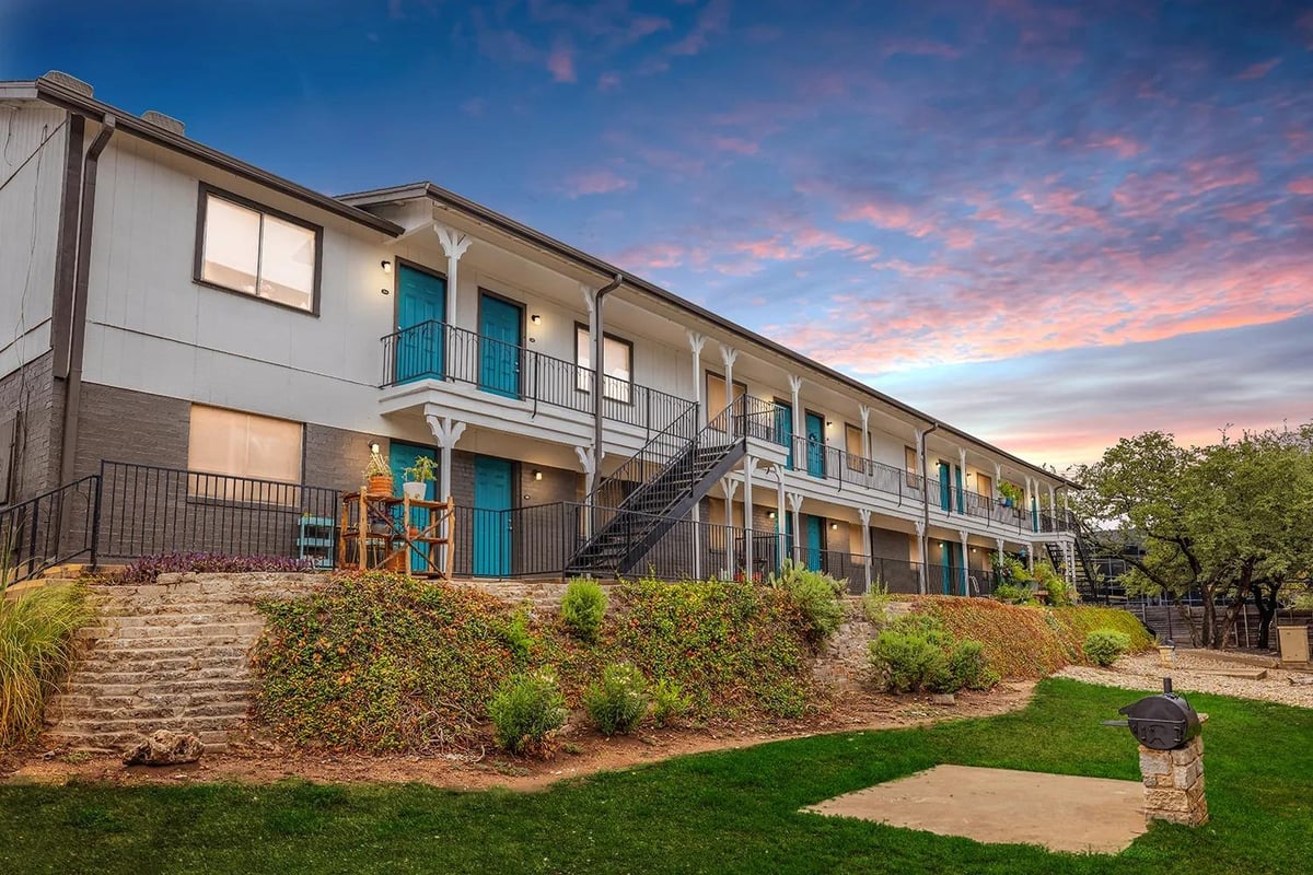 View 8100 N Mopac EXPY Unit #02-108 in Balcones Terrace 8100 N Mopac EXPY Unit #02-108 - property photo 1 - Luxury home in Balcones Terrace, Austin, TX