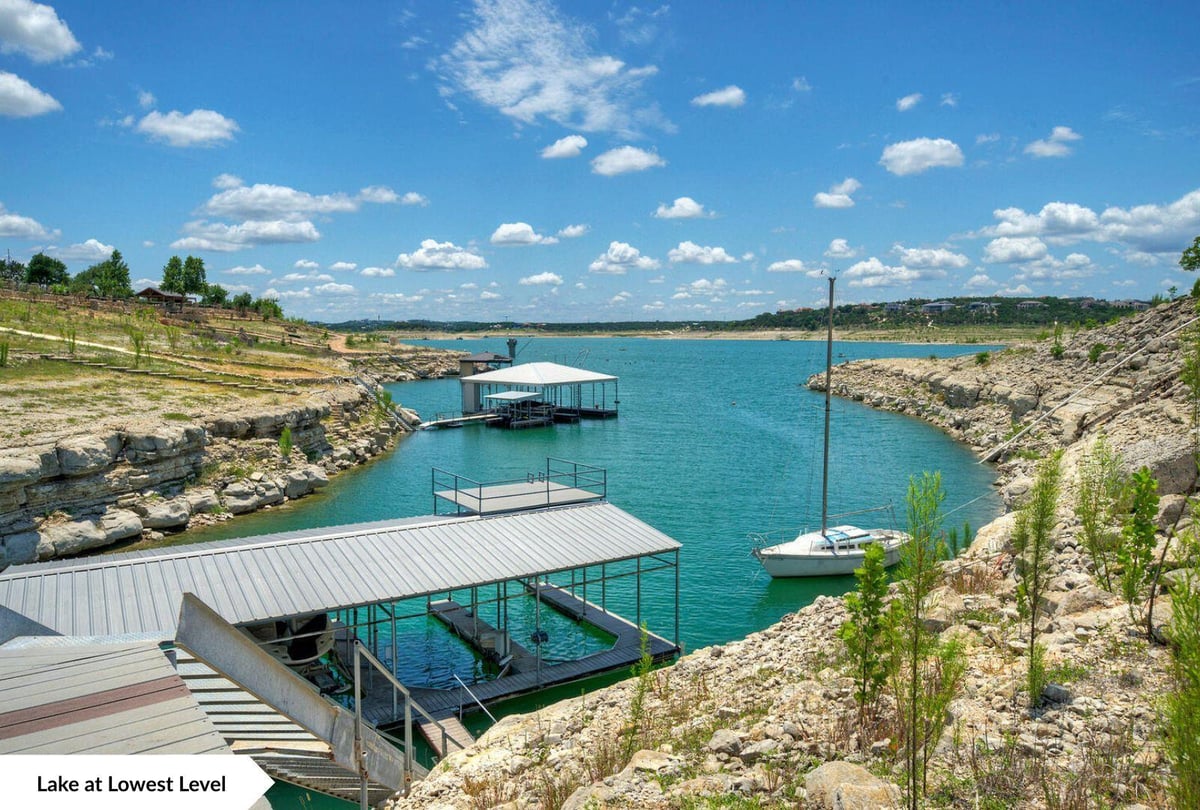 Bathroom at 8101 Sharon Rd - Lake Travis 06, Volente, TX