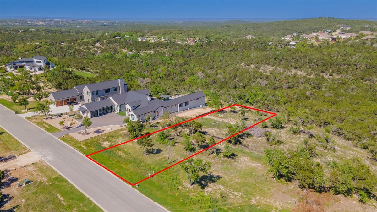 View 8105 Kuhn Dr in Preserve/Oak Hill 8105 Kuhn Dr - front exterior - Luxury lot in Preserve/Oak Hill, Austin, TX
