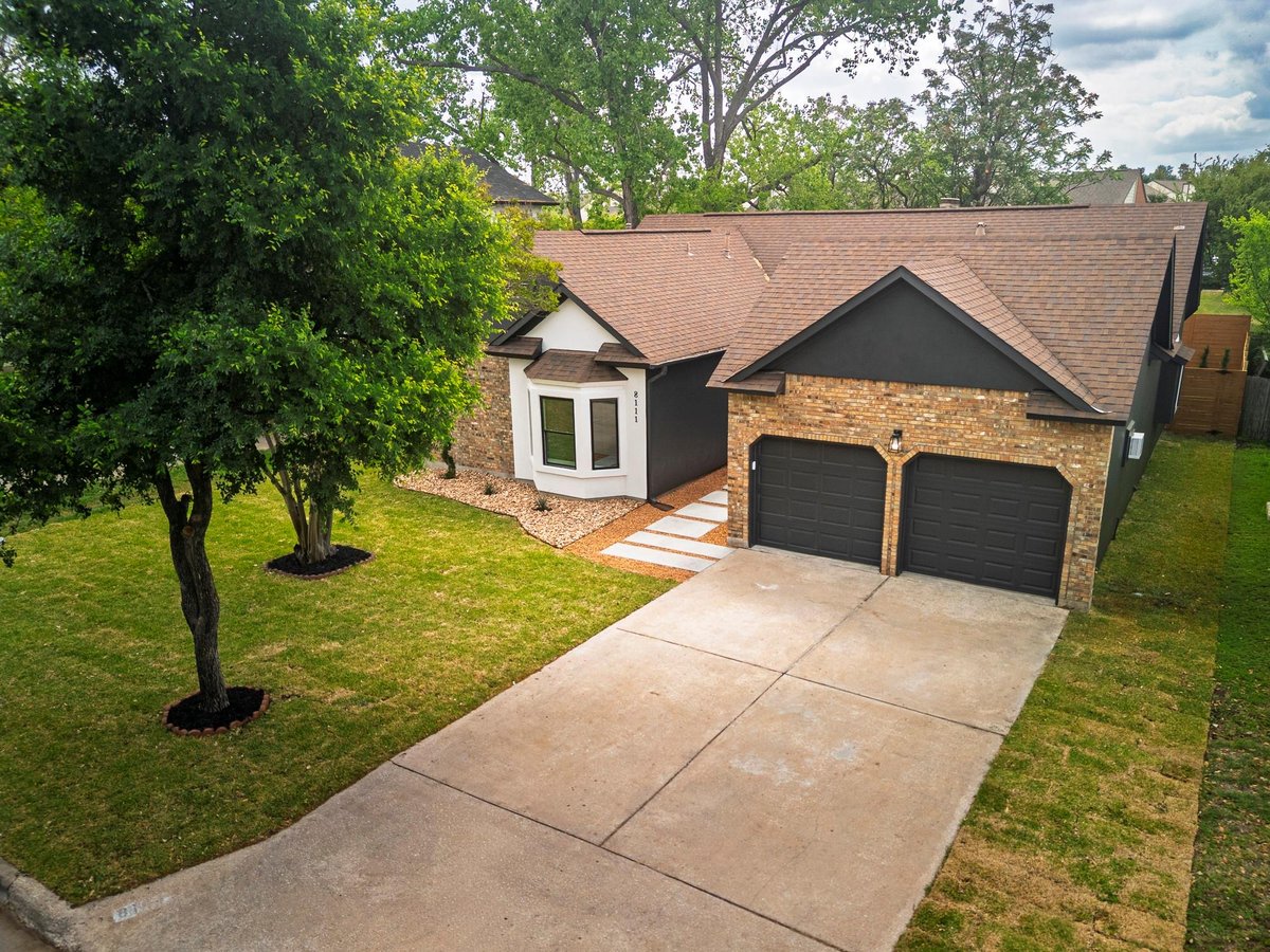 View 8111 Elkhorn Mountain Trl in Hunters Chase Sec 01 8111 Elkhorn Mountain Trl - front exterior - Luxury home in Hunters Chase Sec 01, Austin, TX