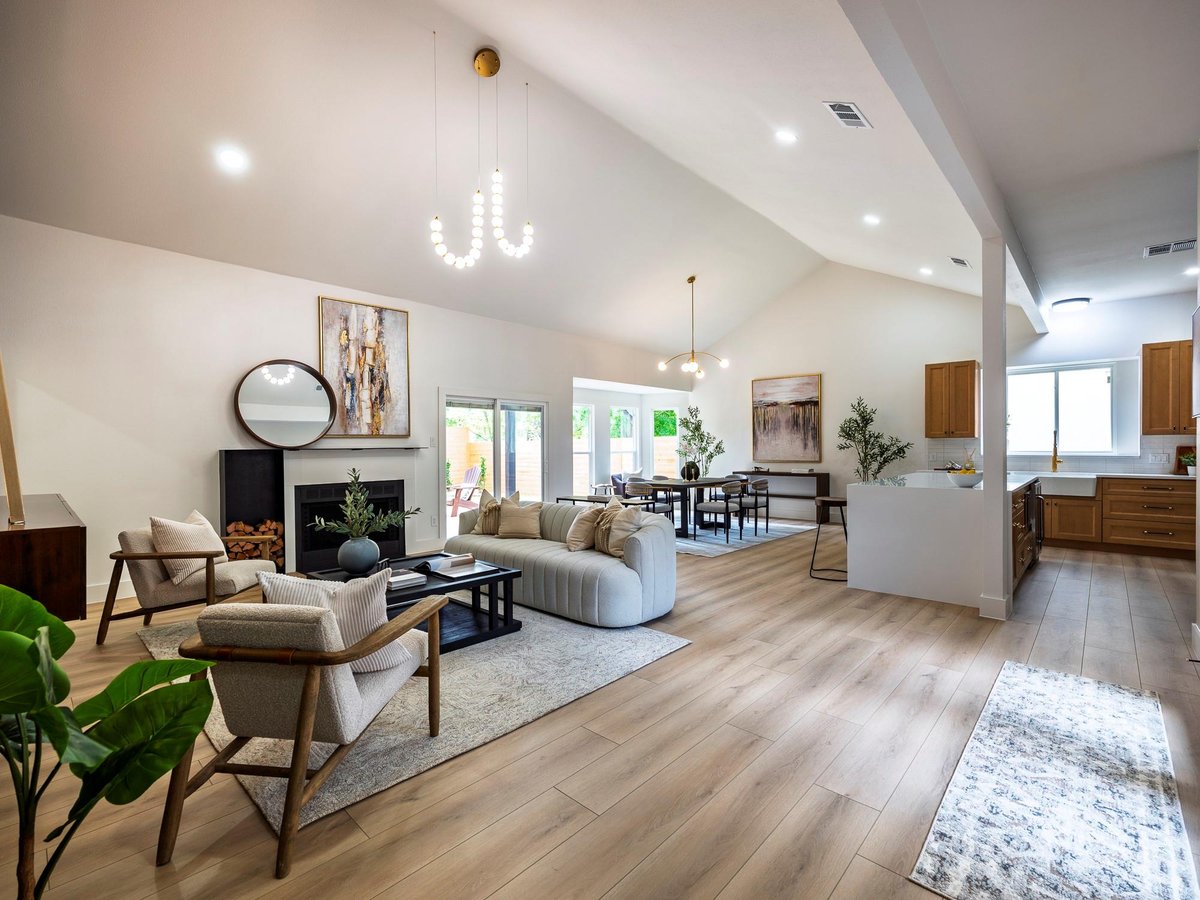Primary bedroom at 8111 Elkhorn Mountain Trl - 4 bed 2 bath home