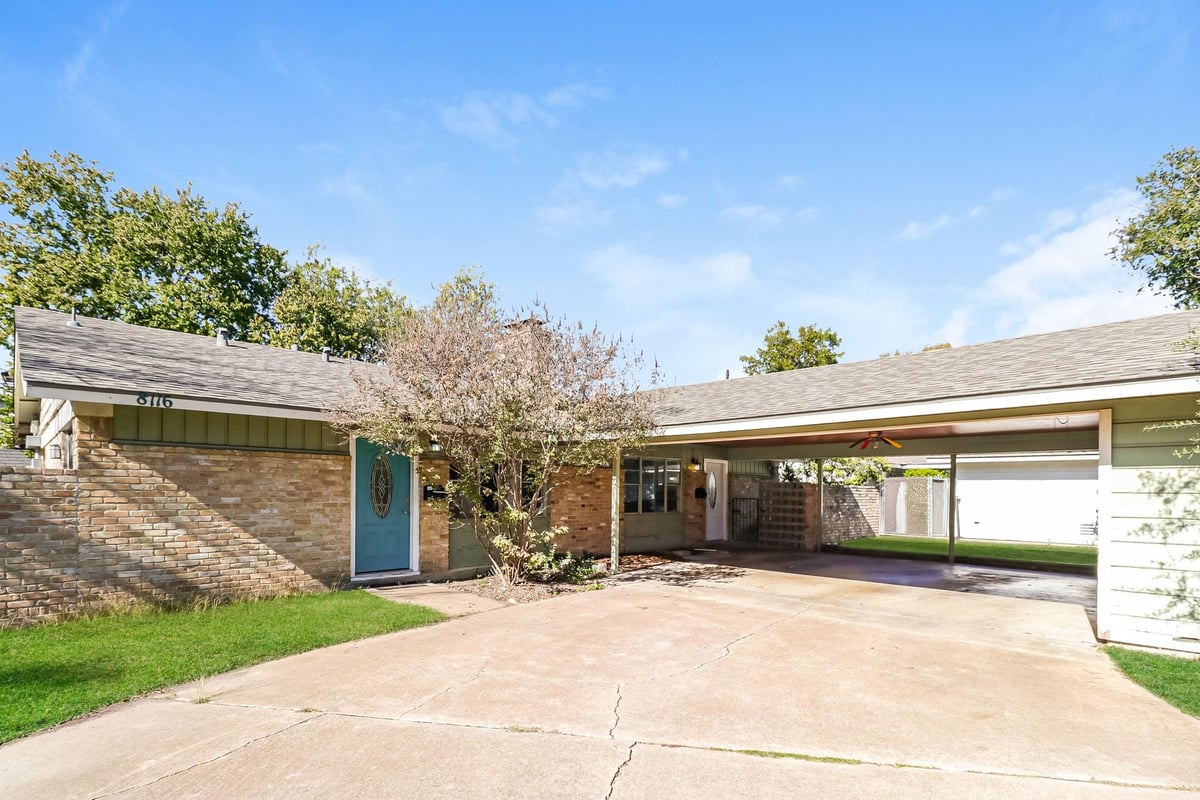 8116 Exmoor DR Unit #B - property photo 1 - Luxury home in Allandale North Sec 03, Austin, TX
