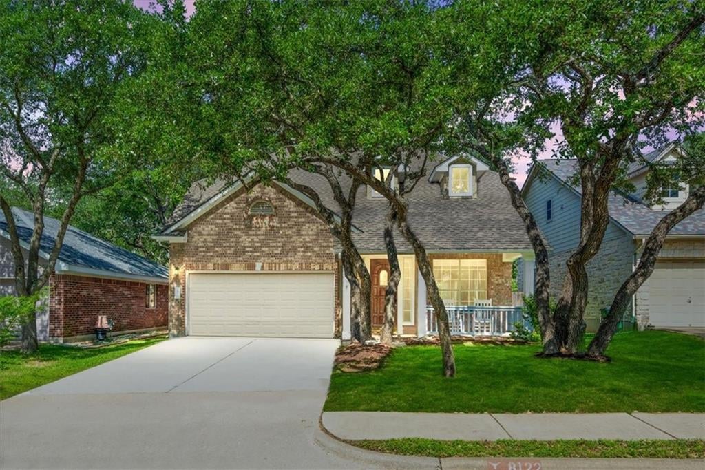 8122 Cheno Cortina Trl - front exterior - Luxury home in Legend Oaks Ph A Sec 05b, Austin, TX