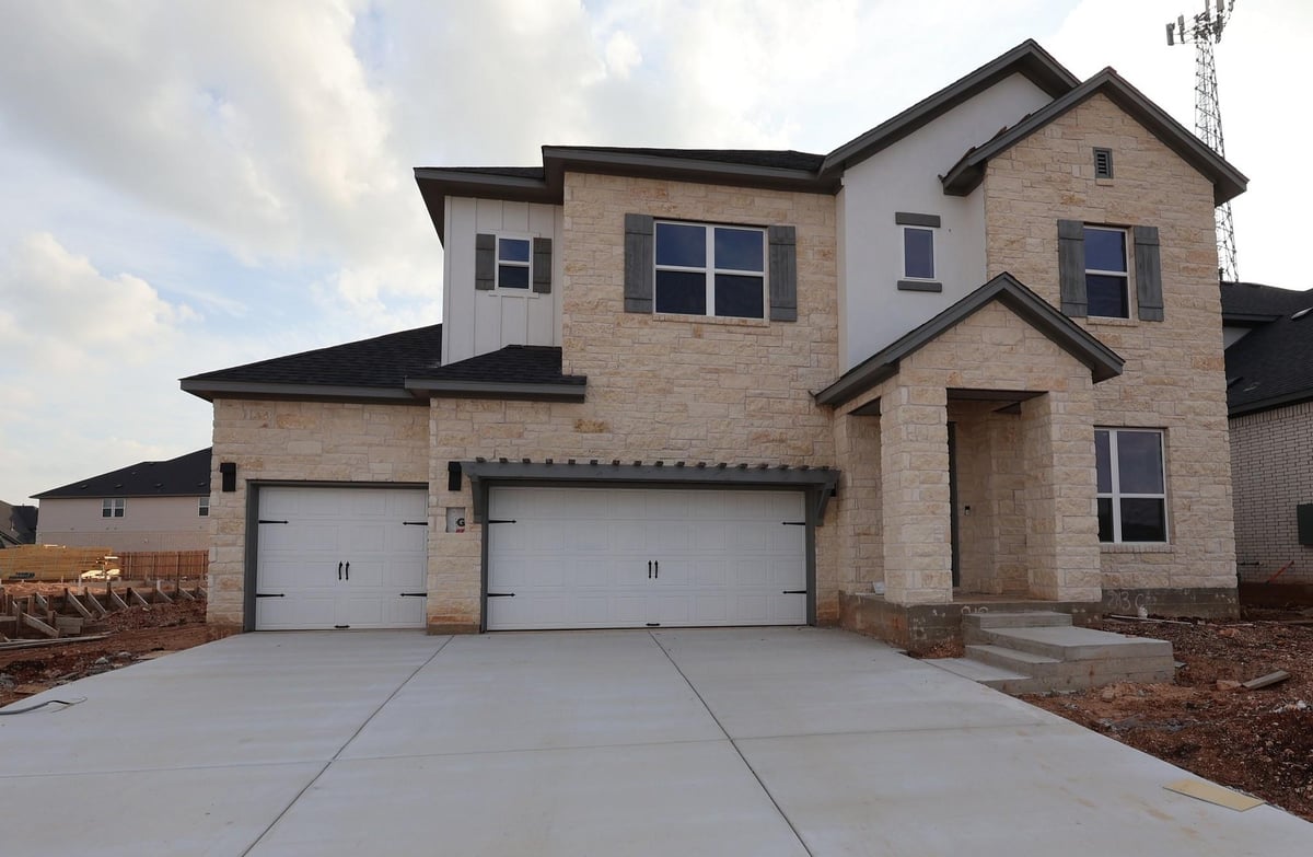 View 813 Purmela ST in Edgewood 813 Purmela ST - front exterior - Luxury home in Edgewood, Leander, TX