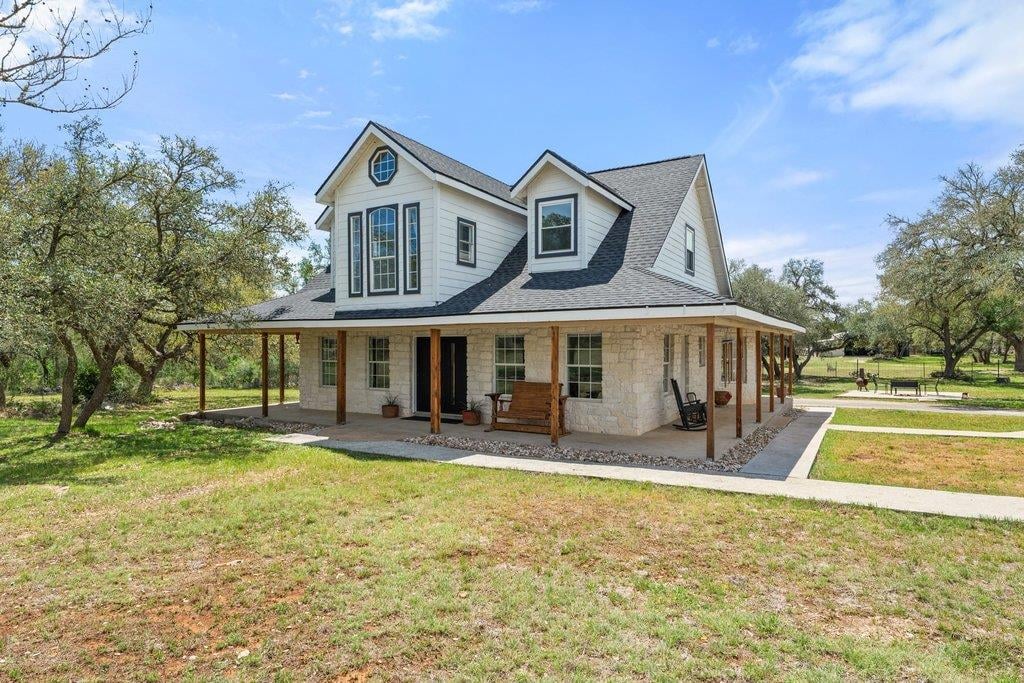 View 8139 Ozark Dr in Summer Mountain Ranch Sec 1 8139 Ozark Dr - front exterior - Luxury home in Summer Mountain Ranch Sec 1, San Marcos, TX