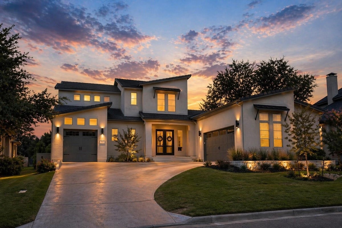 View 815 Flint Ridge Trl in Cimarron Hills 815 Flint Ridge Trl - property photo 1 - Luxury home in Cimarron Hills, Georgetown, TX