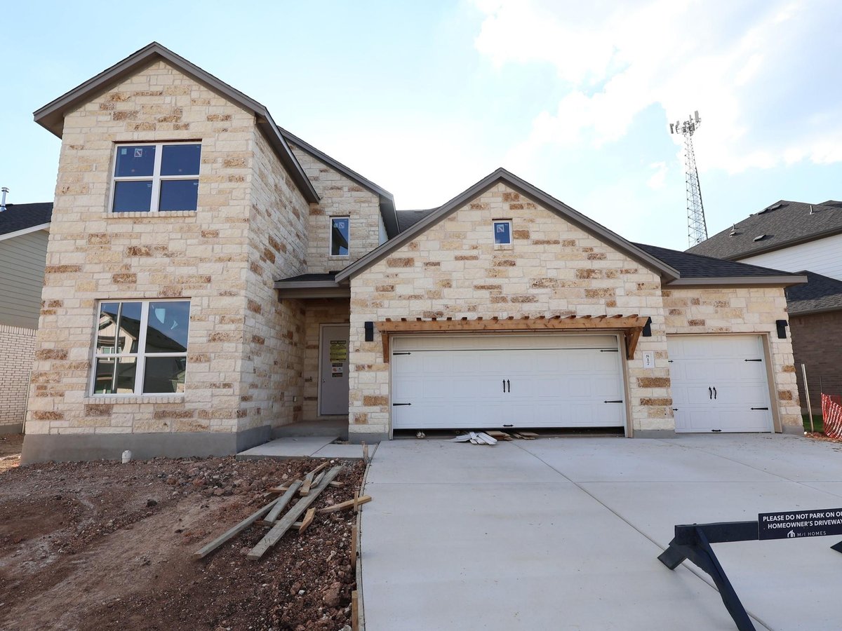 View 817 Purmela ST in Edgewood 817 Purmela ST - property photo 1 - Luxury home in Edgewood, Leander, TX