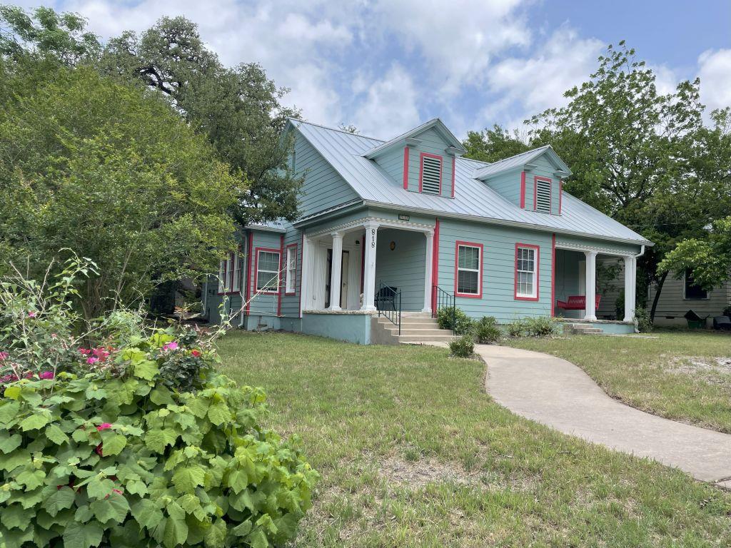 View 818 Harris Ave in Austin 818 Harris Ave, photo 1, Austin, Austin, TX