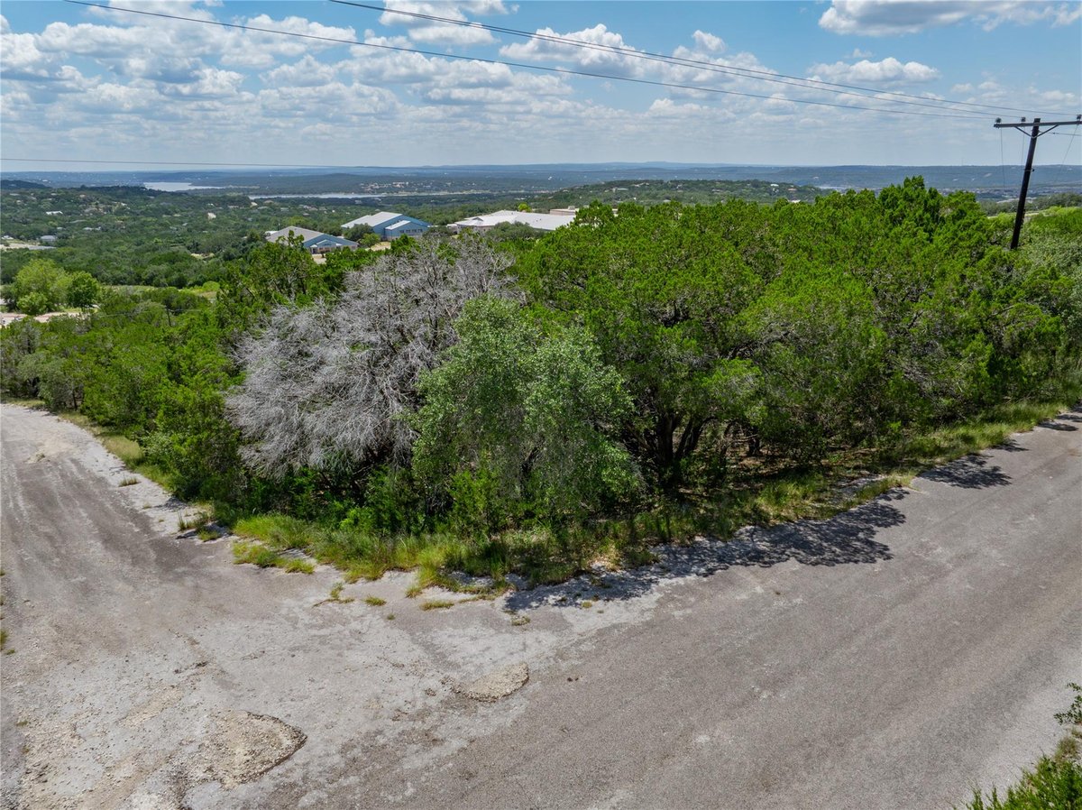 View 8200 Arroyo Ave in Bar K Ranches 8200 Arroyo Ave - front exterior - Luxury lot in Bar K Ranches, Lago Vista, TX