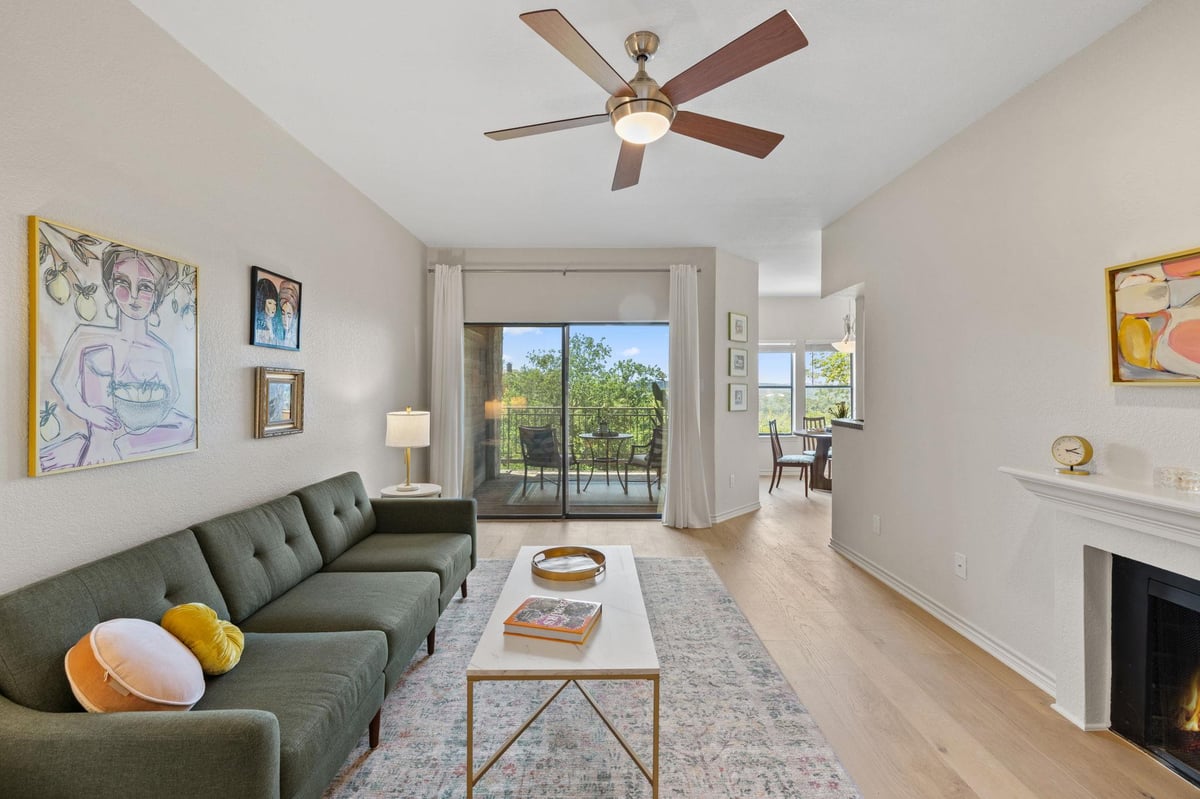 View 8200 Neely Dr Unit #125 in Neelys Canyon Condo Amd 8200 Neely Dr Unit #125 - front exterior - Luxury home in Neelys Canyon Condo Amd, Austin, TX